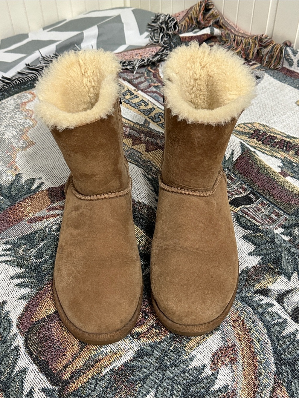 Women’s Suede Shearling Lined Mid-Calf Boots - Chestnut